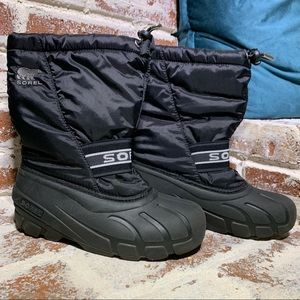 Sorel Youth Cub Black Winter Snow Boots 4